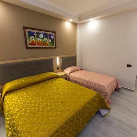Western Star Hotel Durres Ngoại thất bức ảnh