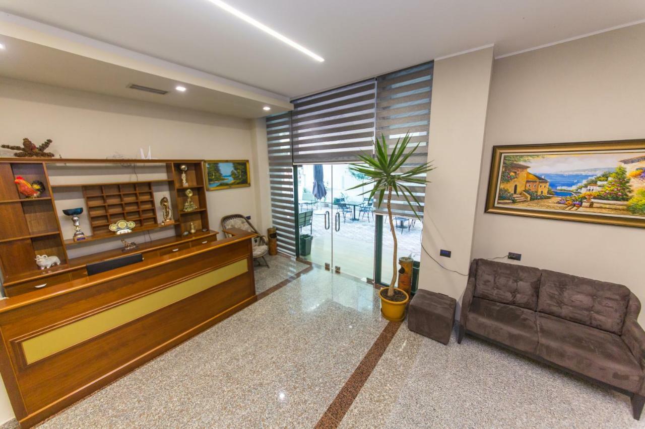 Western Star Hotel Durres Ngoại thất bức ảnh