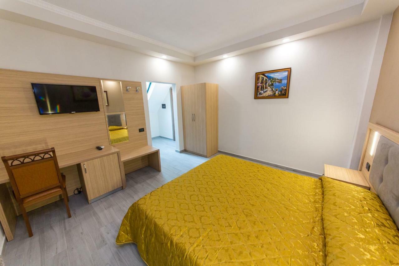 Western Star Hotel Durres Ngoại thất bức ảnh