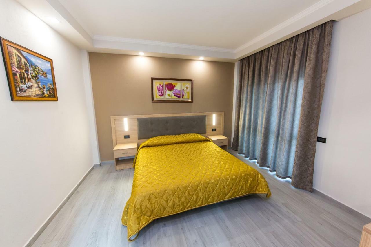 Western Star Hotel Durres Ngoại thất bức ảnh