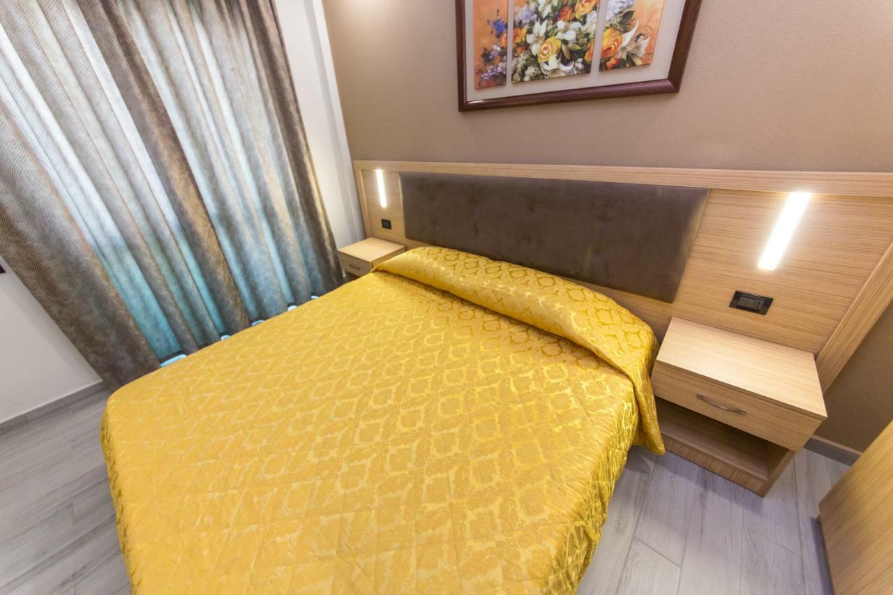 Western Star Hotel Durres Ngoại thất bức ảnh